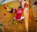 Atleta escalando fazendo boulder São Carlos Ginásio